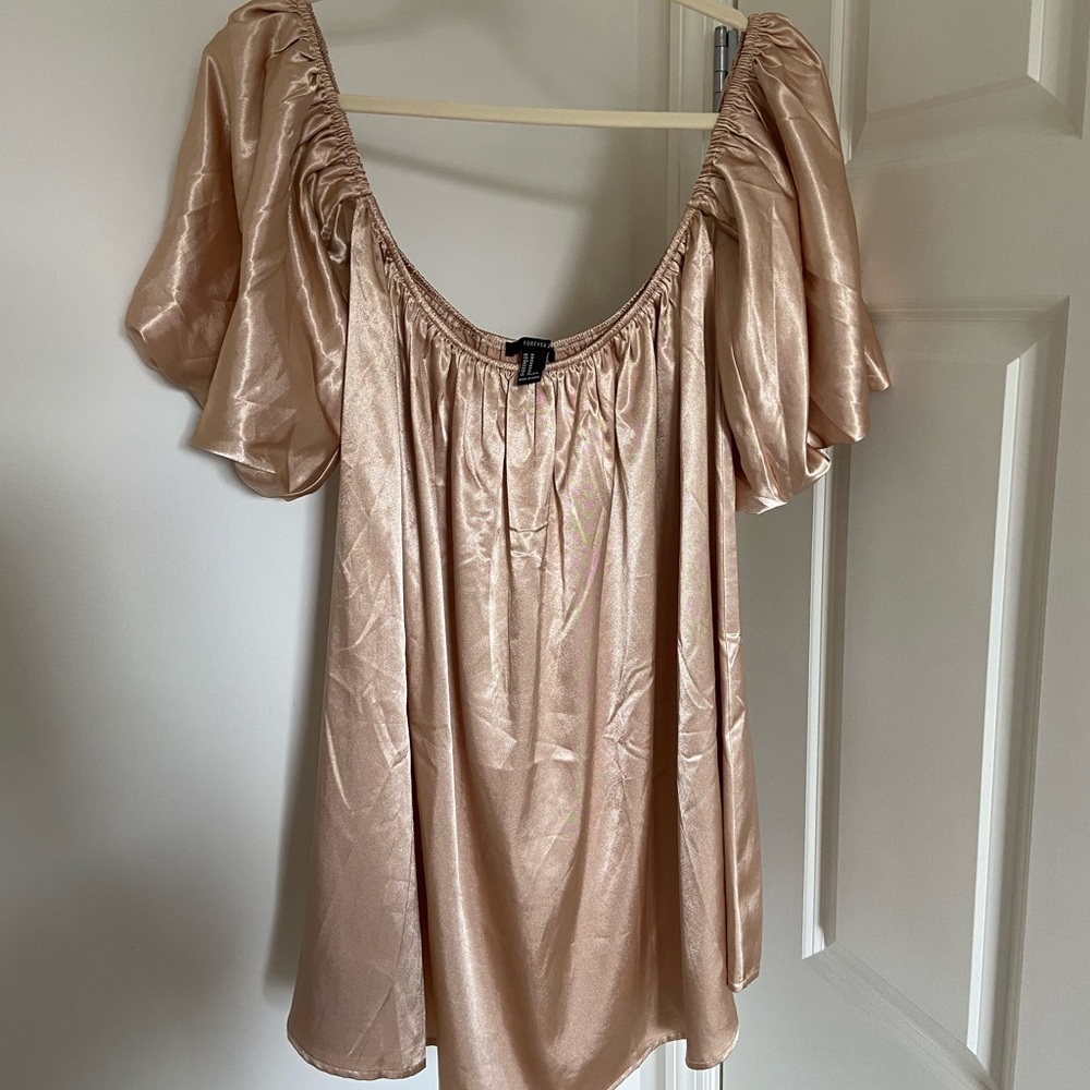 Forever 21 Gold Puff Sleeve Dress